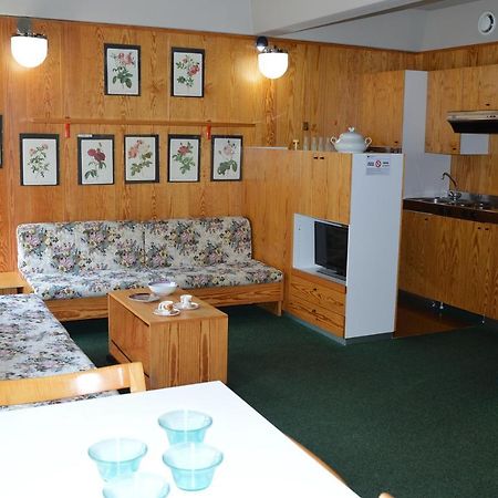 Appartamenti Vacanze Casa -Residence Albare - Check In Vacanze Casa - Marilleva 900 מראה חיצוני תמונה