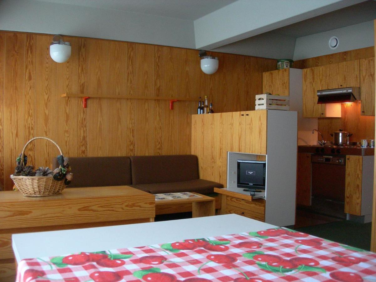 Appartamenti Vacanze Casa -Residence Albare - Check In Vacanze Casa - Marilleva 900 מראה חיצוני תמונה